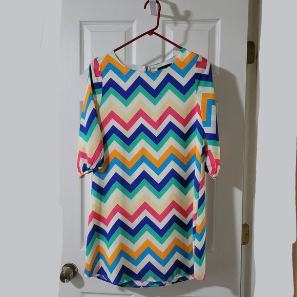 fab'rik | Chevron Multicolor Shift Dress - Picture 1 of 11